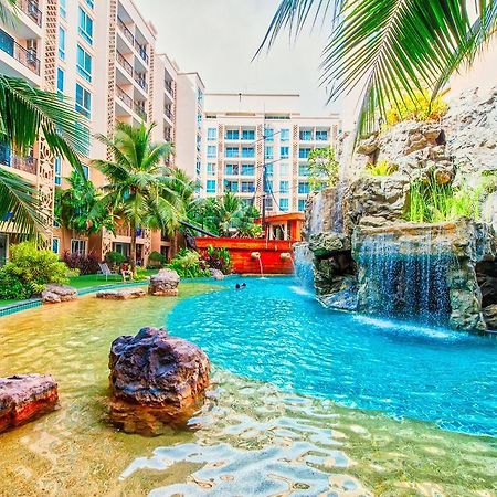 Atlantis Residence Jomtien Beach Exteriör bild
