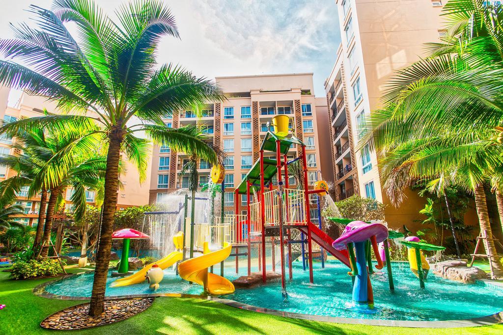 Atlantis Residence Jomtien Beach Exteriör bild