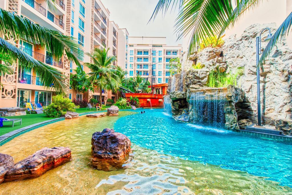 Atlantis Residence Jomtien Beach Exteriör bild